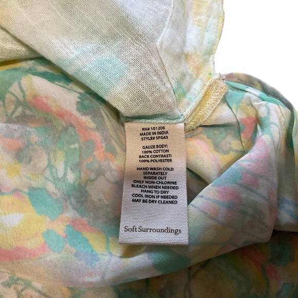 Soft Surroundings Ensoonce Abstract Floral Tunic Shirt 1X - Picture 6 of 8